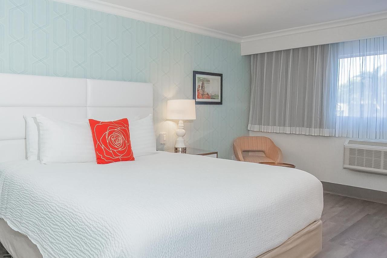 Pasadena Rose & Crown Hotel Zewnętrze zdjęcie